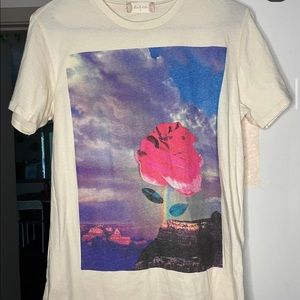 Rose graphic tee